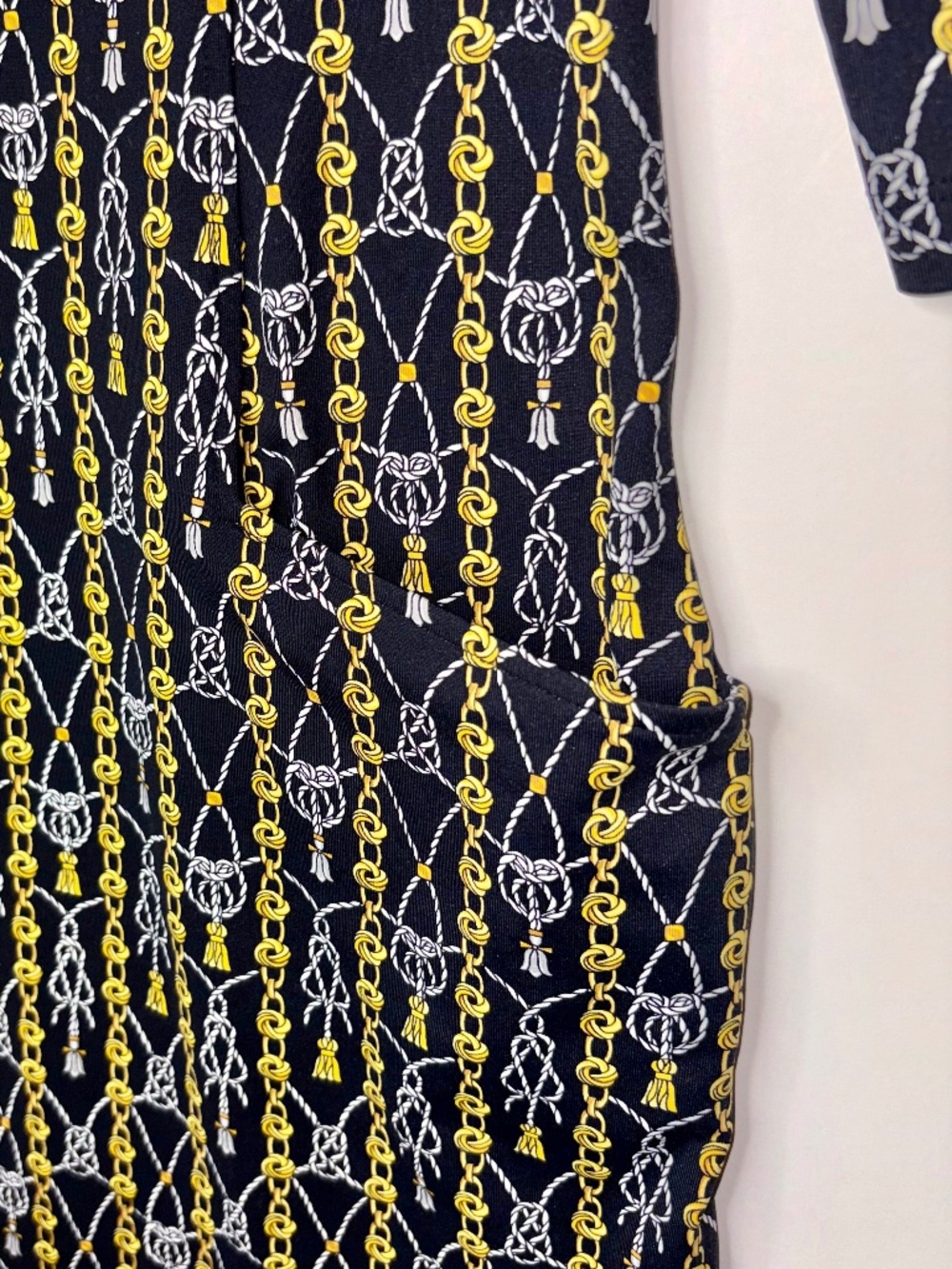 J.McLaughlin Chain Rope Print Sheath Dress Size M Navy Gold 3/4 Sleeve Pockets